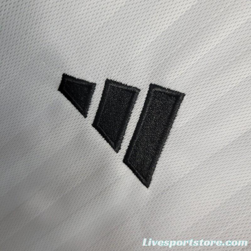 23-24 Fulham Home Soccer Jersey