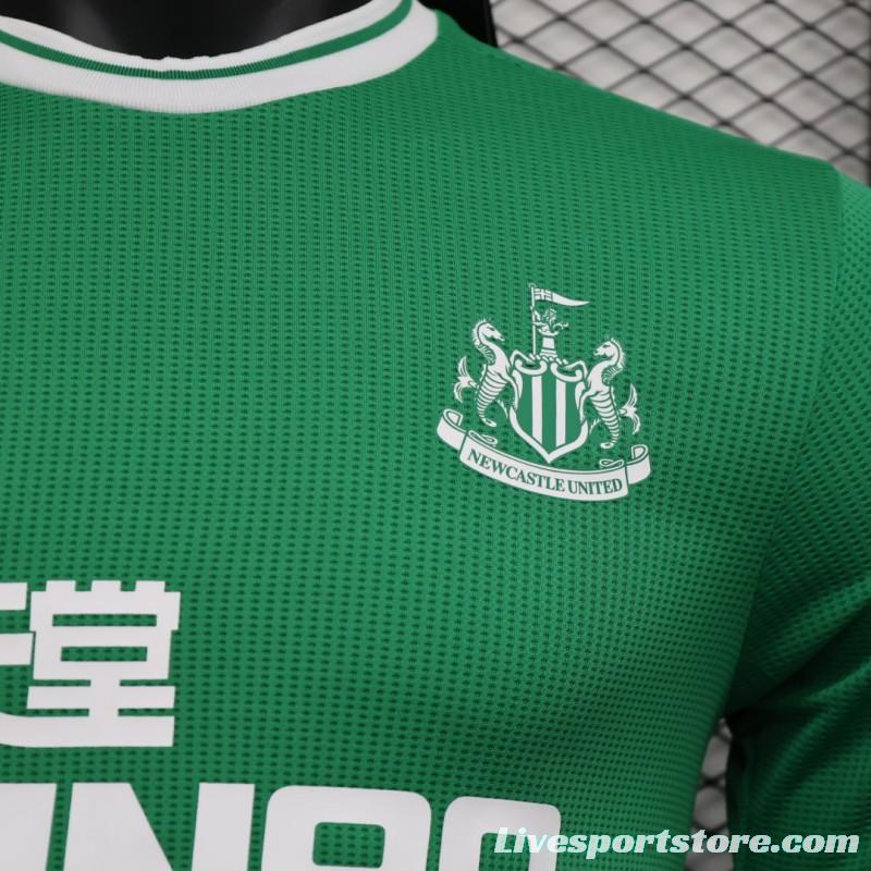 Player  Version 23/24 Newcastle United Away Green Jersey